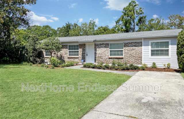 115 Dolphin Boulevard East photos photos
