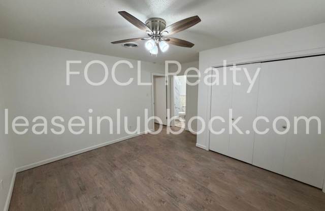 Updated 3 bedroom/2 bathroom home Gallery 3