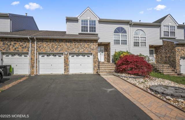 17 Kingfisher Court photos photos