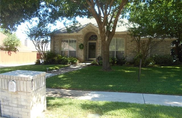 4829 Bear Run Drive - 4829 Bear Run Drive, Plano, TX 75093