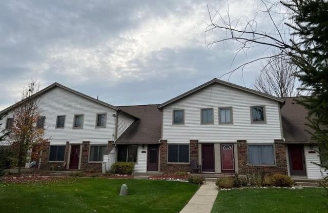 7210 BLUEWATER Drive - 7210 Bluewater Drive, Oakland County, MI 48348