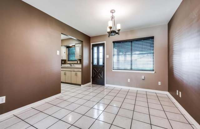 11341 Dalron Drive Gallery 4