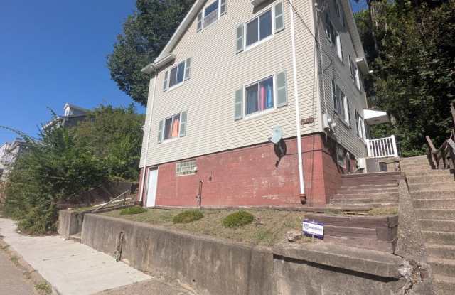 2404 S 18th St photos photos