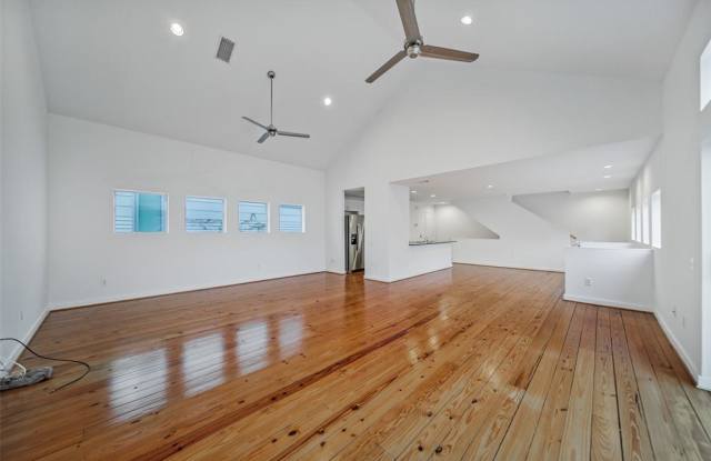 1414 Cleveland St Gallery 3