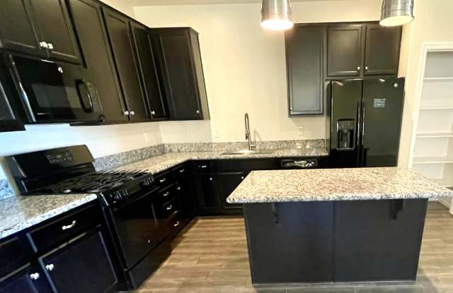 21185 W Hubbell St photos photos