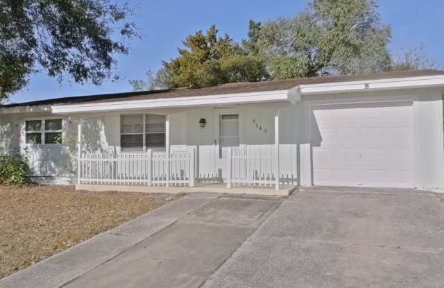 Bright  Airy 2-Bedroom/1-bathroom Home | Fenced Yard  Open Living Space photos photos