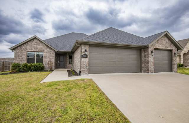 3551 Butterfly Ave photos photos