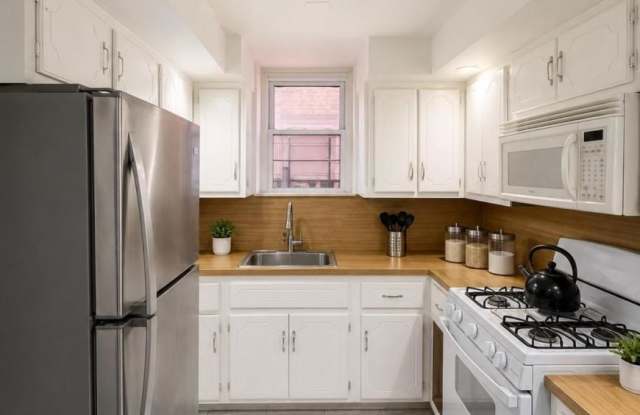 140 East 51st Street Gallery 2