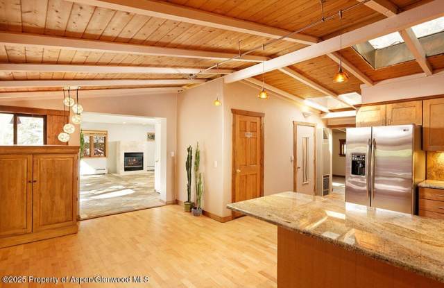 311 Midland Avenue Gallery 3