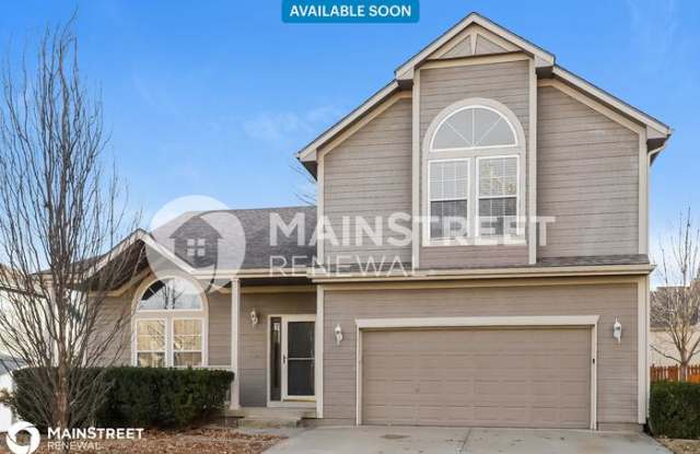 130 Northeast Lamplighter Lane - 130 Northeast Lamplighter Lane, Blue Springs, MO 64014