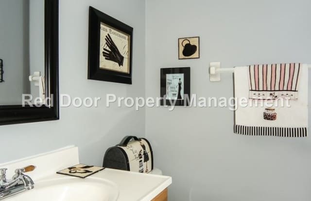 8268 Castle Ridge Lane Gallery 4