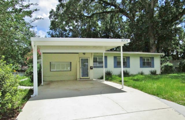 8370 BRACKRIDGE BLVD S - 8370 Brackridge Boulevard East, Jacksonville, FL 32216