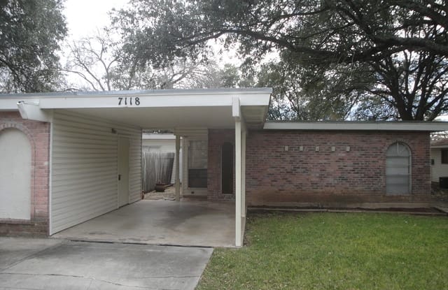 7118 LARKSONG ST - 7118 Larksong St, Leon Valley, TX 78238