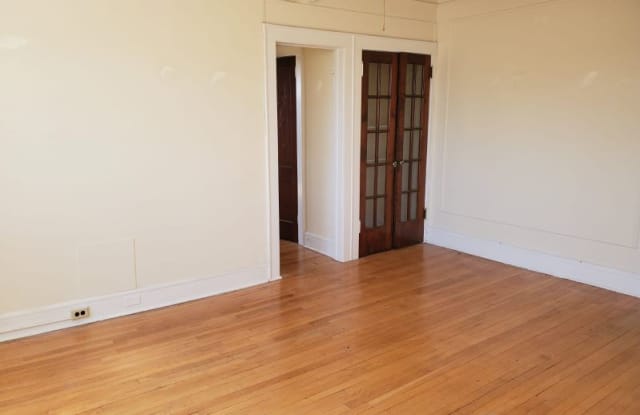 501 Raritan Ave - 501 Raritan Avenue, Highland Park, NJ 08904