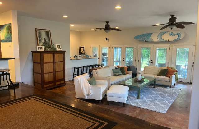 Privately Gated, Cool, Spacious Home, Tucked Away in a Quiet Valley photos photos