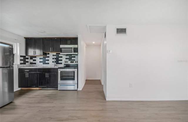 723 24TH Street NW Gallery 3