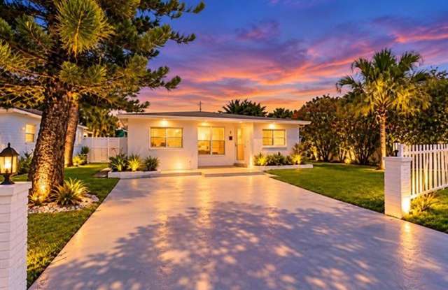 1721 N 16th Ct # 1721, Hollywood, FL 33020 Gallery 3