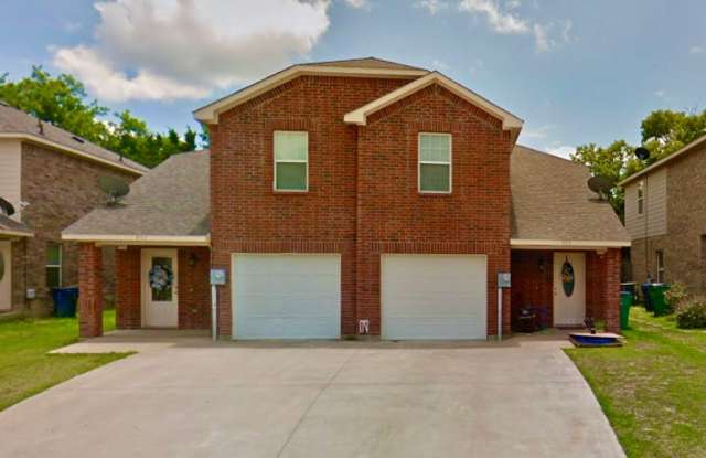 Two Story Duplex for rent in Princeton! photos photos