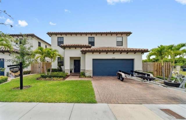 24242 SW 119th Pl Gallery 3