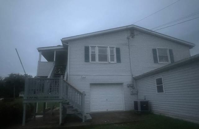 NE Roanoke 2BR photos photos