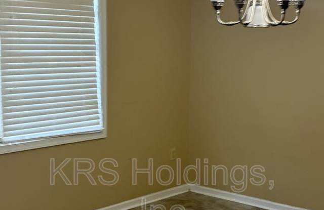1262 Old Windmill Court Gallery 2