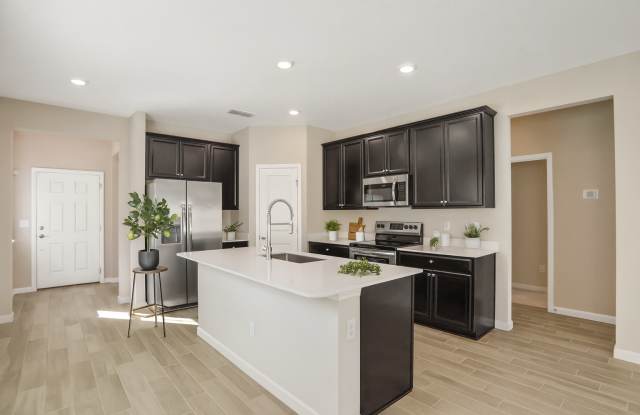 2203 Sequoia Court photos photos