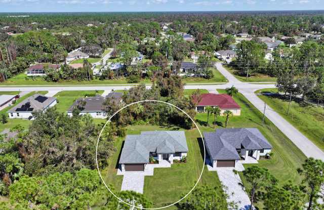 4448 Skyway Ave photos photos