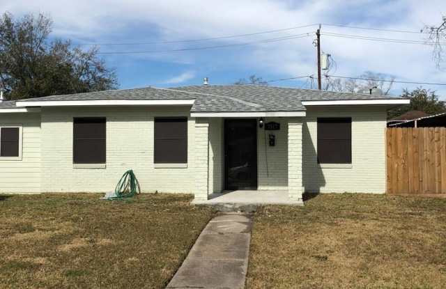 7517 Edna Street - 7517 Edna Street, Houston, TX 77087