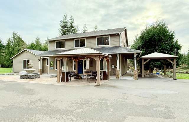 Beautiful house in Maple View Meadows. - 8669 Northeast Nature Way, Kitsap County, WA 98346