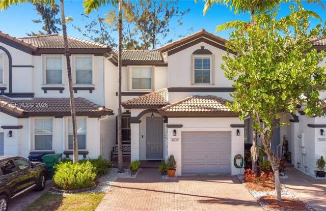 7806 NW 116th Pl photos photos