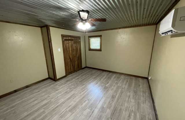 6980 FM 115 - 4 Gallery 4