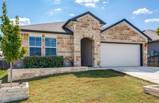 4 bed / 2 bath / 2,032 sq ft / built 2022 / Arroyo Ranch Ph 2 / 1-story / 2-car garage photos photos