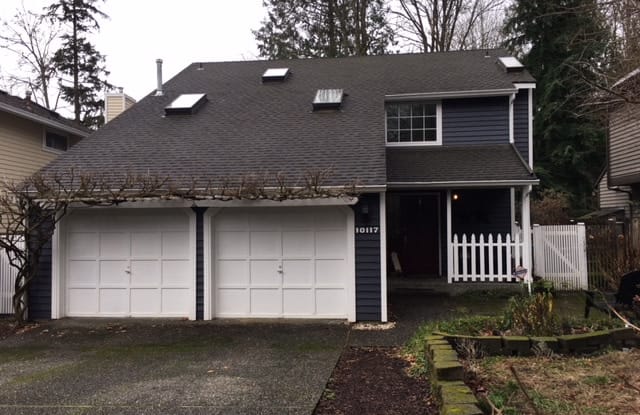 10117 Ne 144th Ct - 10117 NE 144th Ct, Kirkland, WA 98034