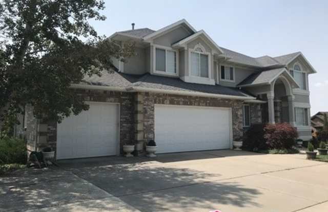 598 Rockwood Drive Gallery 2