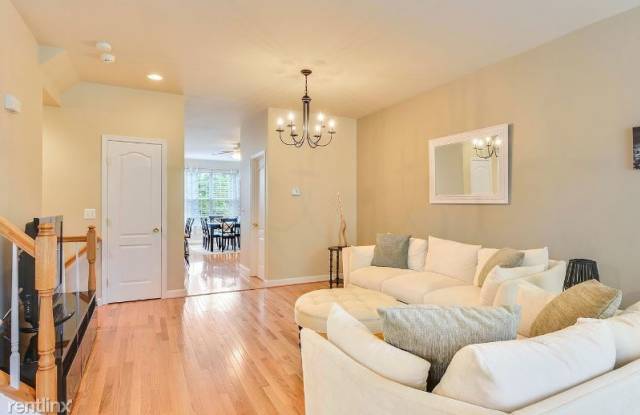 7555 Great Swan Ct Gallery 2
