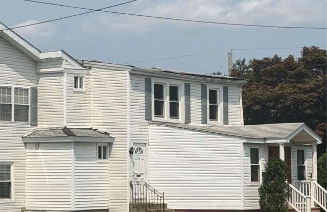 127 Oakland Avenue photos photos