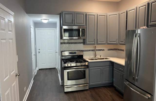 5017 S Hoyne Ave photos photos
