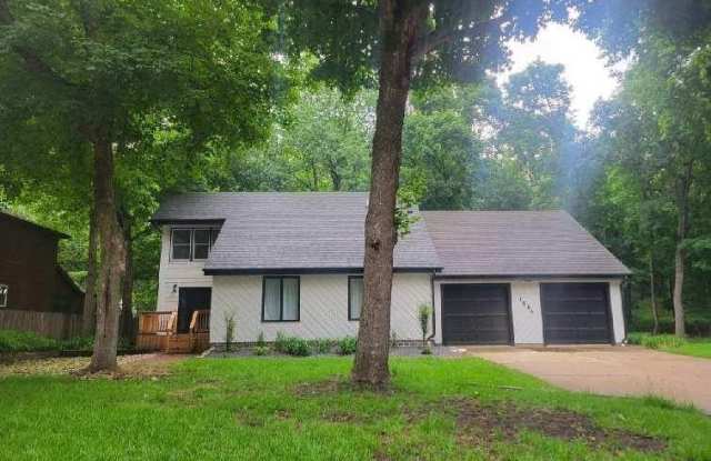1604 Nichols Avenue photos photos