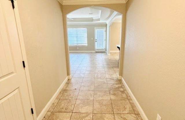 2903 SW Tanglewood Avenue Gallery 2