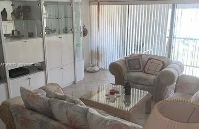 303 Racquet Club Rd photos photos