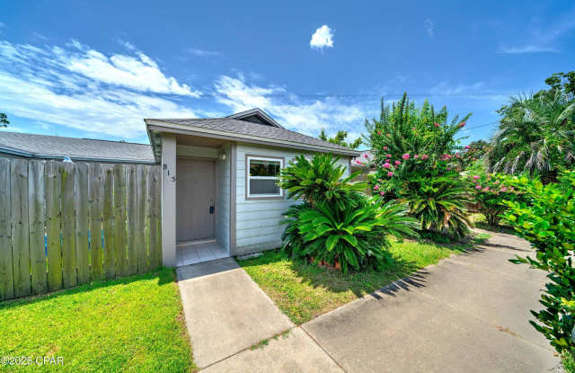 815 Premier Drive photos photos