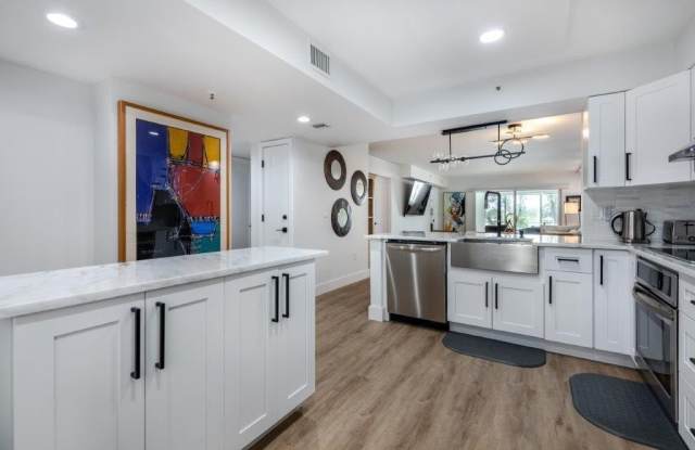6096 Huntwick Terrace Gallery 3