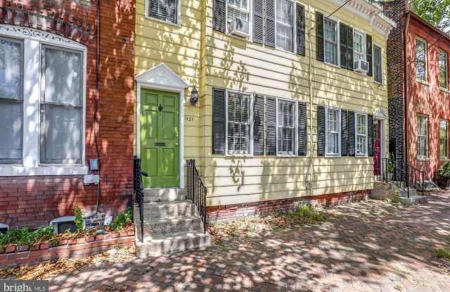 1121 PRINCE Street photos photos