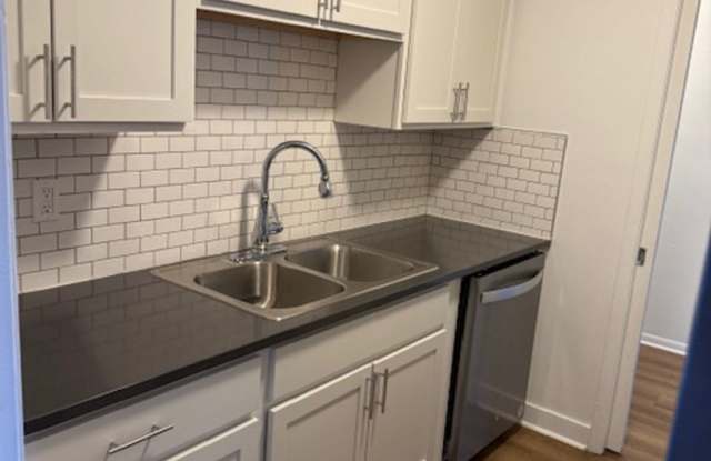 Shaker Park Manor Crossing- Shaker Heights photos photos