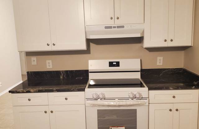 Updated 3-Bedroom, 2-Bath Home in a Quiet Area!!! Gallery 4