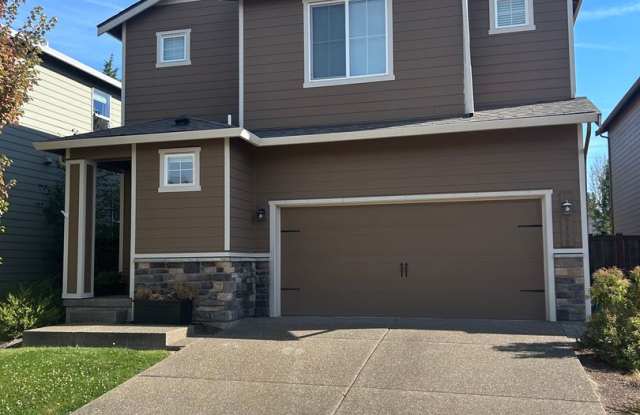 Beautiful 4-Bedroom Home in NW McMinnville – Fenced Yard & Landscaping Included! Gallery 1