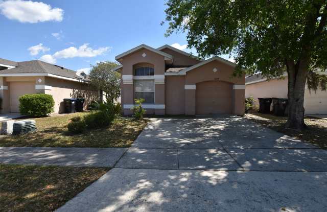 3 Bedroom 2 Bath, Home for Rent at 13307 Meadowfield Drive, Orlando, Fl 32824 - 13307 Meadowfield Drive, Meadow Woods, FL 32824