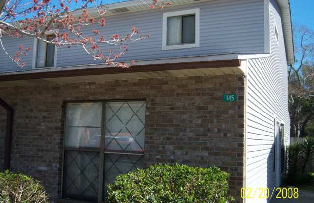 145 Scottwood Drive - 145 Scottwood Drive Southeast, Fort Walton Beach, FL 32548