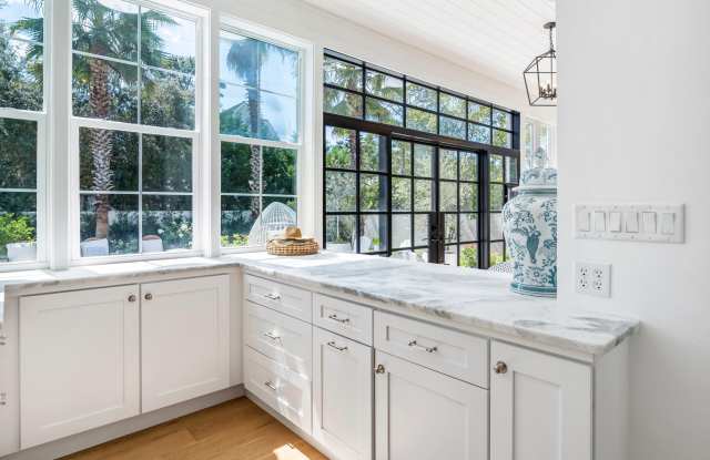 207 Betty Street photos photos