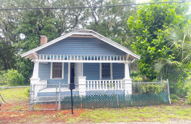 Northshore! Jacksonville 3 bed 1 bath - 594 East 60th Street, Jacksonville, FL 32208